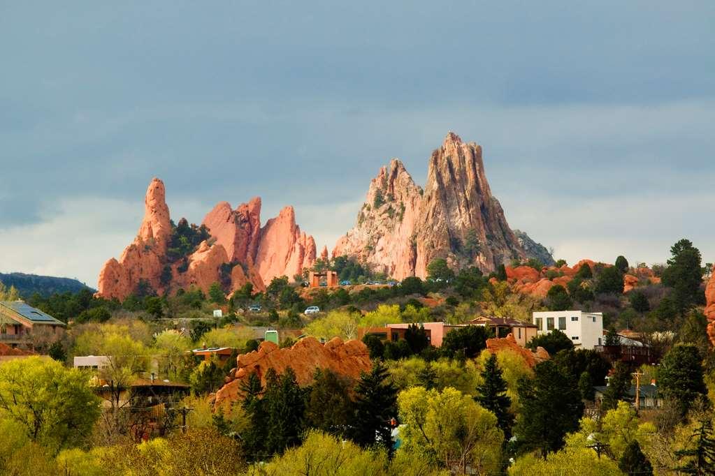 Radisson Hotel Colorado Springs Exterior foto